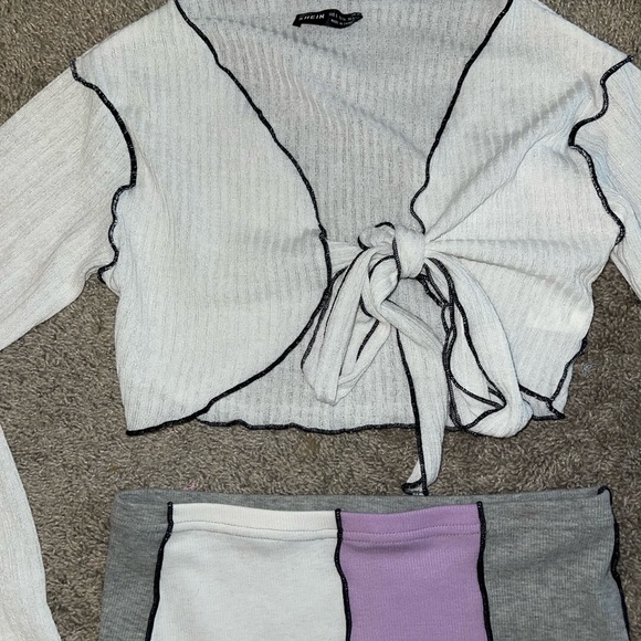 Two piece set - Picture 3 of 4